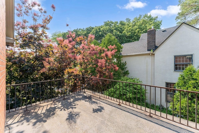 1913 River Pkwy, Minneapolis, MN 55414 - view of patio / terrace