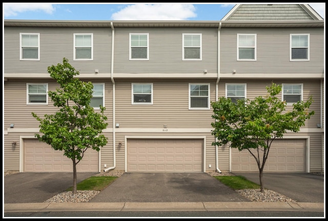 8065 Kirkwood Ln N Unit 82, Maple Grove, MN 55369 - view of front of house with driveway