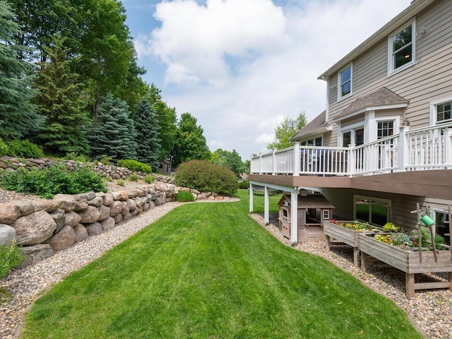 1776 Lockridge Ct, Waconia, MN 55387 - view of grassy yard featuring a wooden deck
