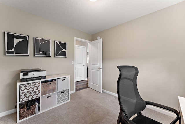809 Cologne Ln, Waverly, MN 55390 - office with light carpet and baseboards