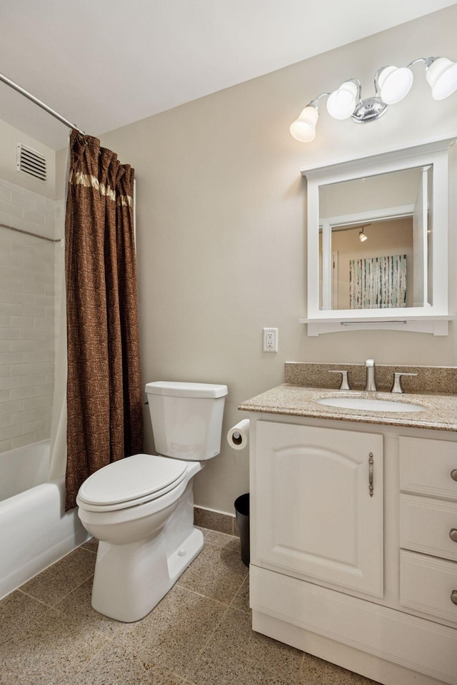 1901 Emerson Ave S Unit 104, Minneapolis, MN 55403 - full bathroom with vanity and shower / bath combination with curtain