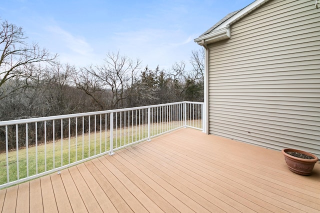 207 River Woods Dr W, Saint Paul Park, MN 55071 - wooden terrace featuring a lawn