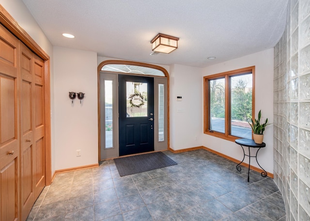 1070 Jefferson Ave, Saint Paul, MN 55105 - entrance foyer with a textured ceiling and recessed lighting