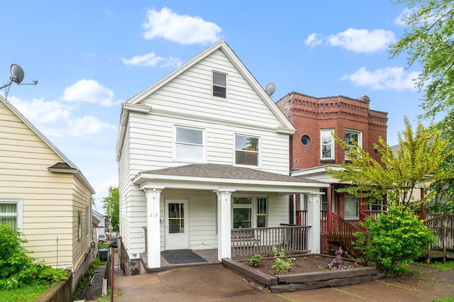 416 6th St, Duluth, MN 55805 - view of front of property with a porch and a shingled roof