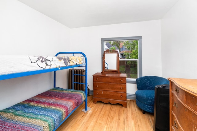 416 6th St, Duluth, MN 55805 - bedroom with wood finished floors