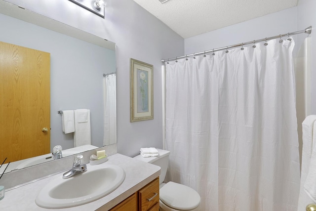 20736 196th Ave NW, Big Lake Twp, MN 55309 - full bathroom with toilet, vanity, a textured ceiling, and curtained shower