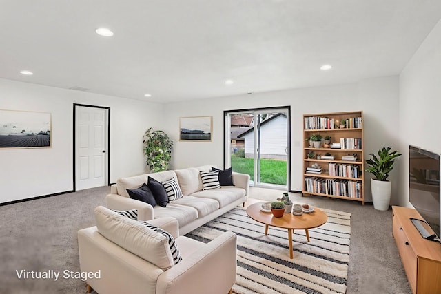 933 Beech St, Saint Paul, MN 55106 - carpeted living area featuring recessed lighting