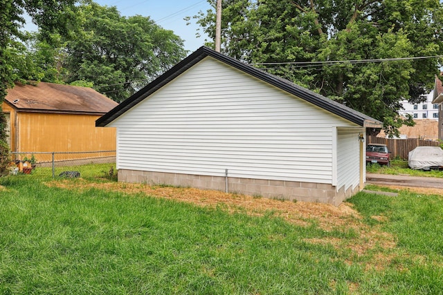 933 Beech St, Saint Paul, MN 55106 - view of side of home