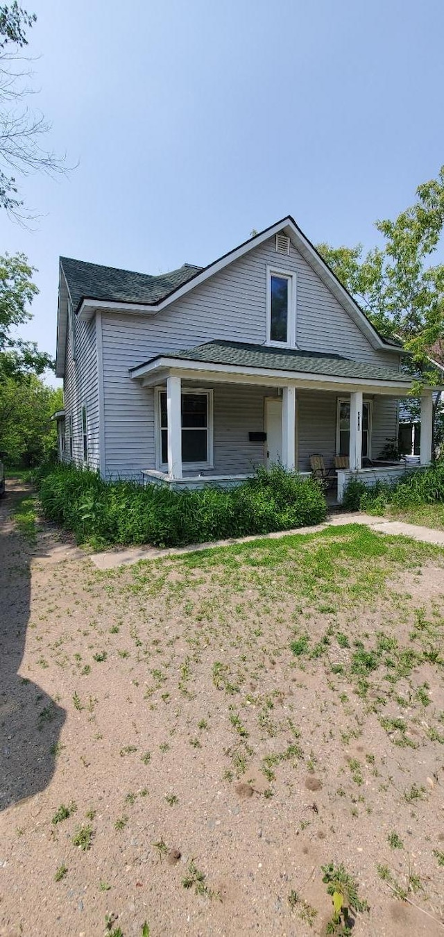 611 Irvine Ave NW, Bemidji, MN 56601 - photo 2