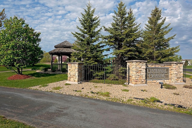13824 102nd Pl N, Maple Grove, MN 55369 - view of community sign