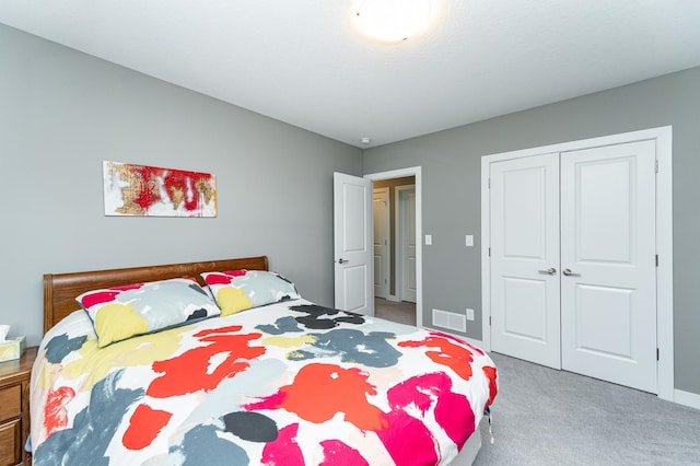 4338 Stone Crest Ln NE, Rochester, MN 55906 - carpeted bedroom with a closet and baseboards