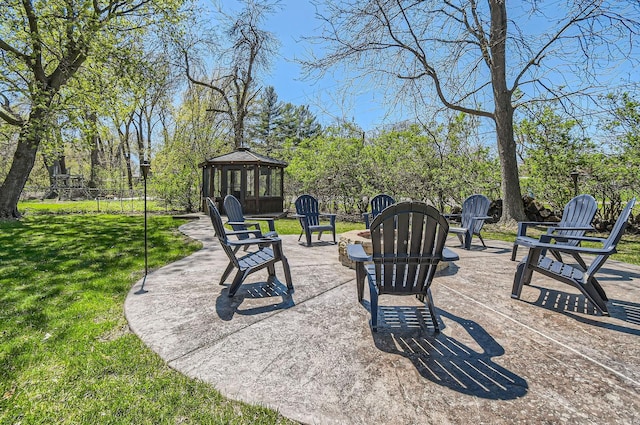 13812 Steven Rd, Burnsville, MN 55337 - view of patio / terrace featuring a gazebo