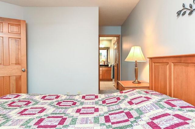 6490 White Dove Dr, Excelsior, MN 55331 - bedroom with ensuite bath