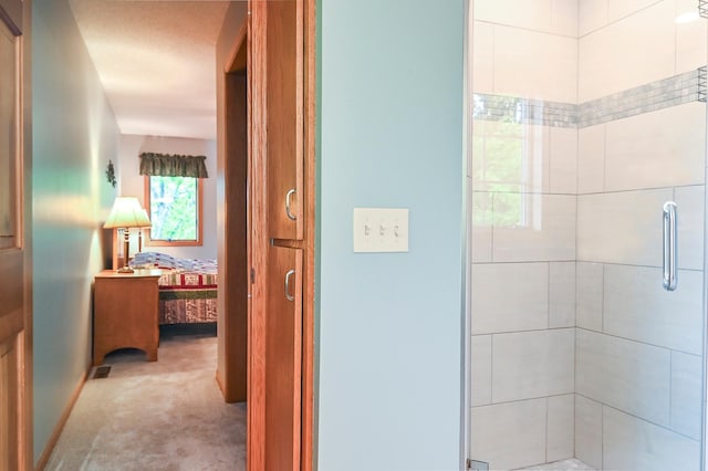 6490 White Dove Dr, Excelsior, MN 55331 - bathroom featuring a stall shower and ensuite bath