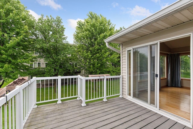 1040 Primrose Ln, Waconia, MN 55387 - deck with a lawn