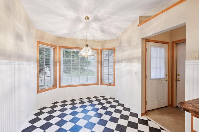 1040 Primrose Ln, Waconia, MN 55387 - unfurnished dining area with wainscoting
