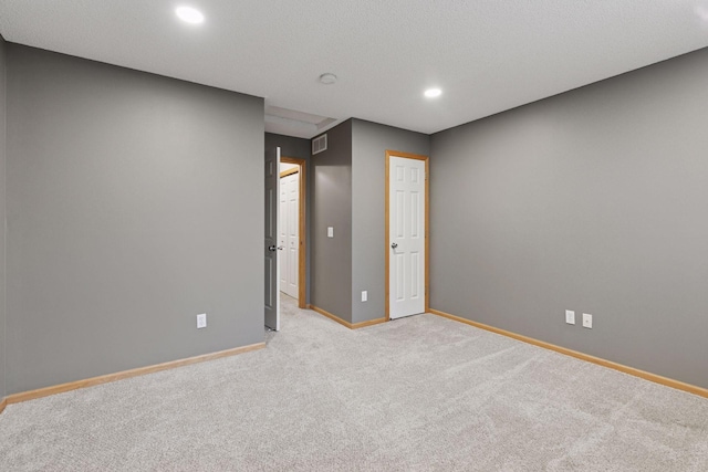 5425 Fawn Ct SE, Prior Lake, MN 55372 - empty room featuring light carpet, recessed lighting, and a smoke detector