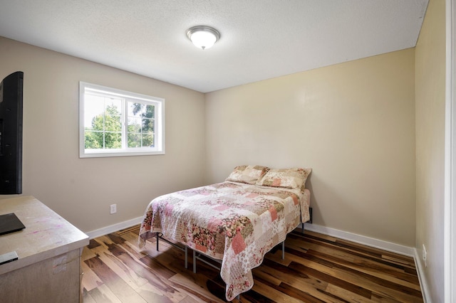 13912 80th St NE, Otsego, MN 55330 - bedroom featuring baseboards and wood finished floors