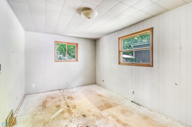 1002 10th St N, Fargo, ND 58102 - view of unfurnished room