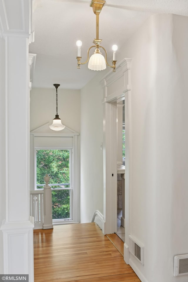 76 Western Ave N, Saint Paul, MN 55102 - corridor with light wood-type flooring