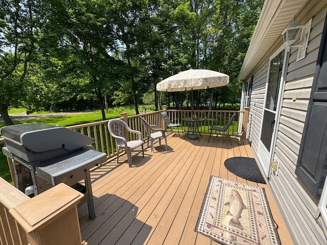 38634 241st St, Aitkin, MN 56431 - deck with view of wooded area