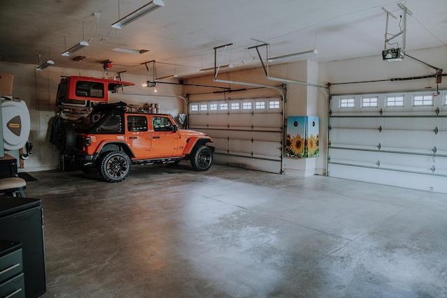 1509 Haller Ct S, Maplewood, MN 55119 - garage with a garage door opener