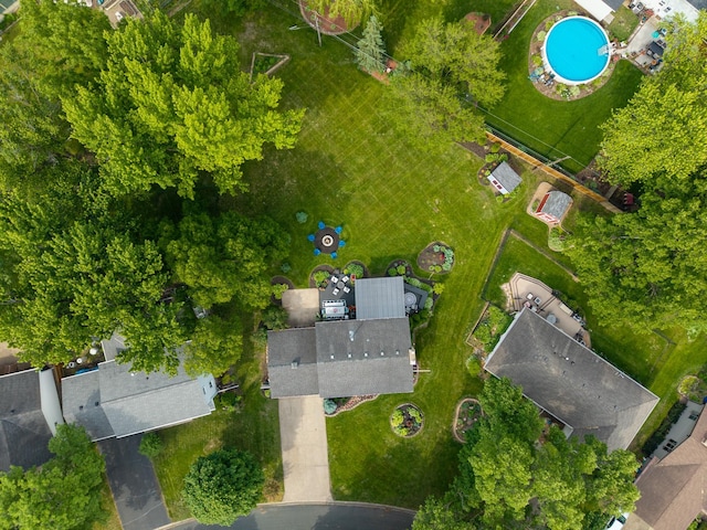 3940 Virginia Ave N, New Hope, MN 55427 - aerial view of a pool area