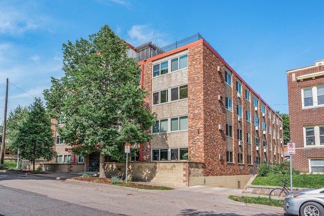 1901 Emerson Ave S Unit 303, Minneapolis, MN 55403 - view of building exterior