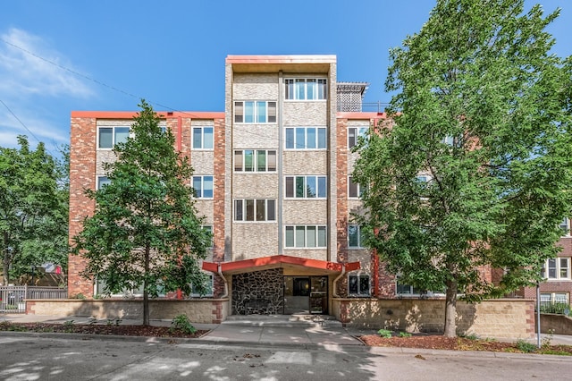 1901 Emerson Ave S Unit 303, Minneapolis, MN 55403 - view of building exterior