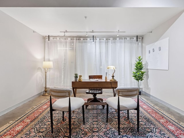 730 Stinson Blvd Unit 106, Minneapolis, MN 55413 - office space with baseboards and finished concrete flooring