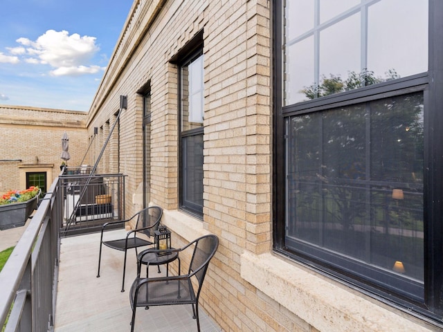 730 Stinson Blvd Unit 106, Minneapolis, MN 55413 - view of balcony