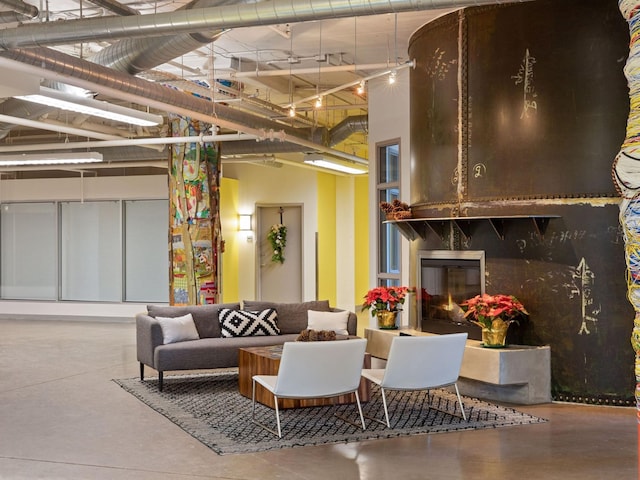 730 Stinson Blvd Unit 106, Minneapolis, MN 55413 - view of building lobby