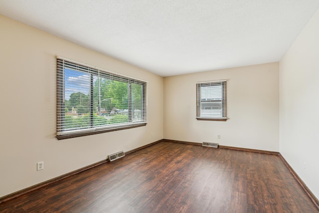 7007 Portland Ave, Richfield, MN 55423 - unfurnished room with wood finished floors and baseboards