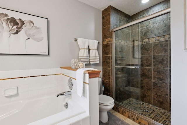 989 Coneflower Ct, Eagan, MN 55123 - full bathroom featuring a bath, a stall shower, a textured ceiling, and recessed lighting