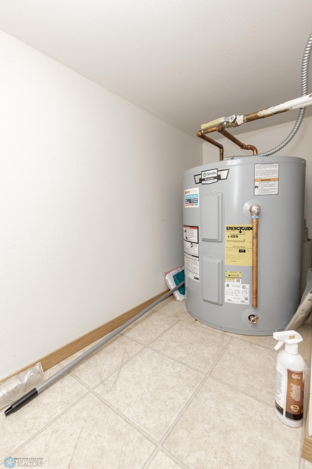 2383 58th Ave S Unit A, Fargo, ND 58104 - utilities featuring electric water heater