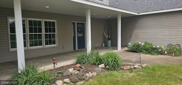 1470 Sims Rd NW, Oak Grove, MN 55011 - entrance to property with roof with shingles
