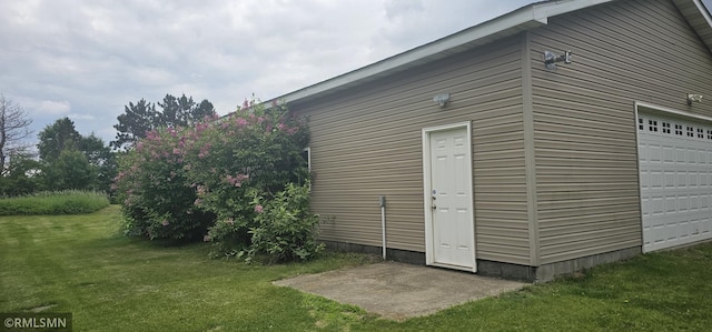 1470 Sims Rd NW, Oak Grove, MN 55011 - view of outbuilding with a garage