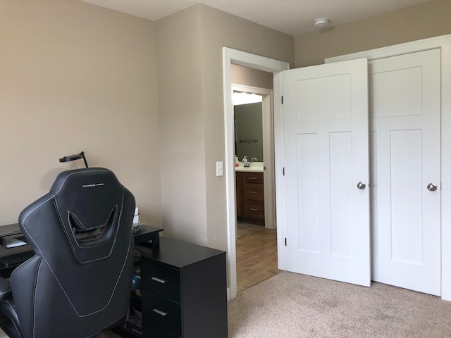 1009 188th St, Garfield Twp, WI 54009 - office with carpet floors