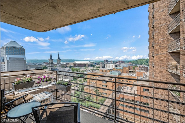 26 10th St W Unit 1409, Saint Paul, MN 55102 - balcony with a city view