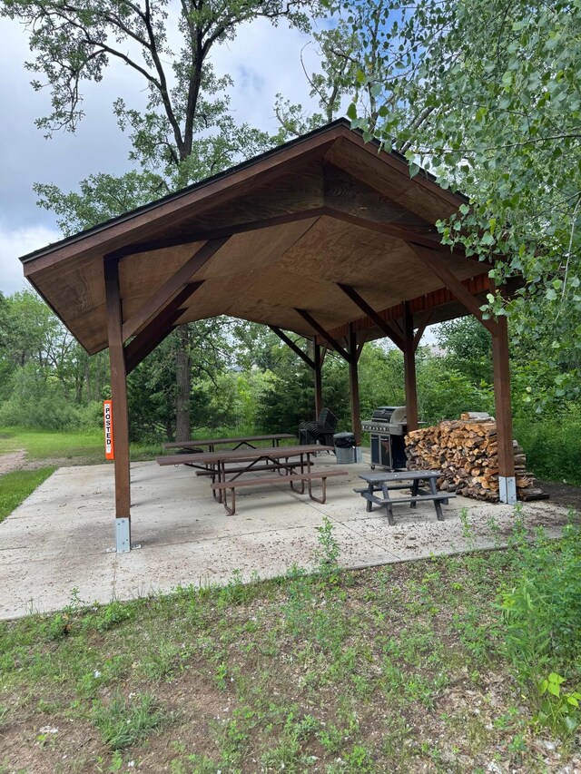 23974 185th St NW, Orrock Twp, MN 55309 - view of community with a gazebo and a patio area