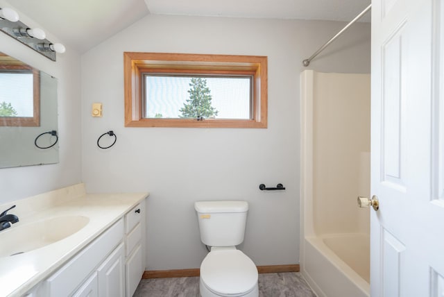 11 1st St, Nashwauk, MN 55769 - full bath featuring vanity, lofted ceiling, and bathing tub / shower combination