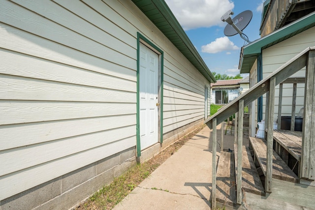 11 1st St, Nashwauk, MN 55769 - view of side of home