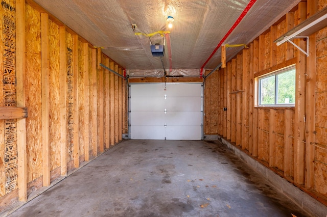 11 1st St, Nashwauk, MN 55769 - garage featuring a garage door opener