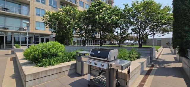 929 Portland Ave Unit 2205, Minneapolis, MN 55404 - view of patio featuring a grill
