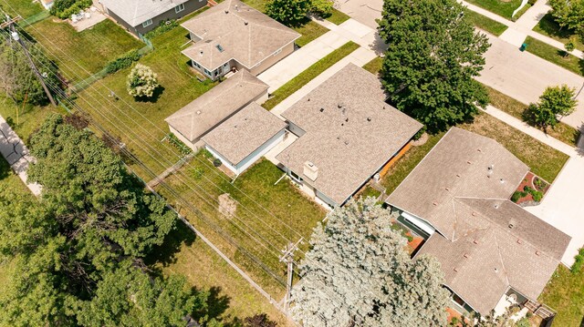 912 11 1/2 St SW, Rochester, MN 55902 - drone / aerial view