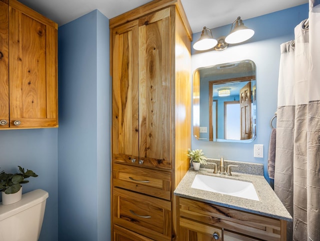 45 Oak Ave S, Maple Lake, MN 55358 - full bath with vanity and toilet