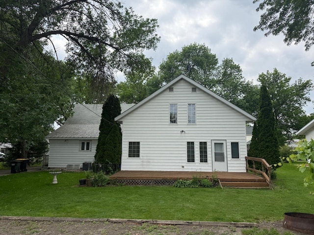 306 1st St, Belview, MN 56214 - back of property with a deck and a yard
