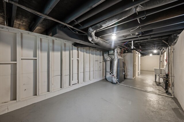 17900 Weaver Lake Dr, Maple Grove, MN 55311 - unfinished basement with heating unit