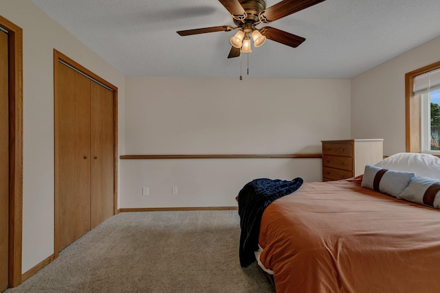 1285 Stone Ridge Rd, Sauk Rapids, MN 56379 - carpeted bedroom featuring baseboards, ceiling fan, and a textured ceiling
