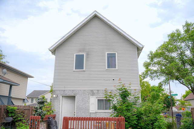 89 Winnipeg Ave, Saint Paul, MN 55117 - view of property exterior